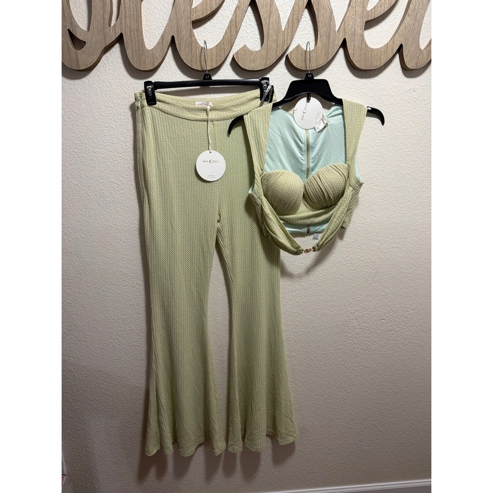 NWT Miss Circle Blouse and Pants Size XL